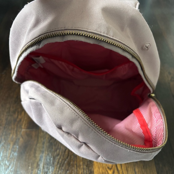 Herschel Supply Company Pink Backpack - Picture 8 of 9